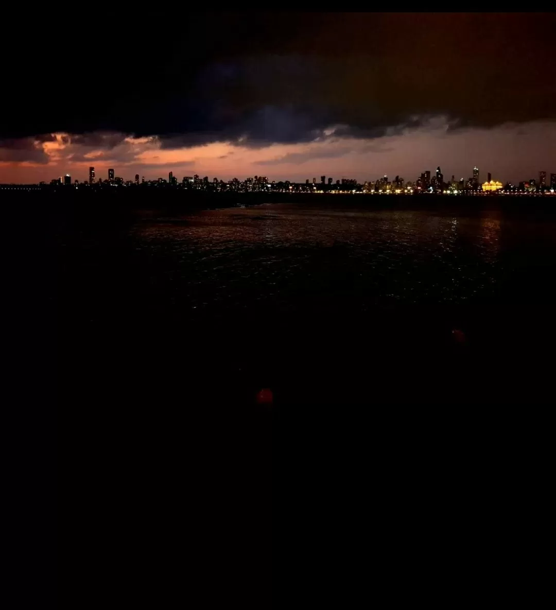 Photo of Mumbai By Richa Kanojia