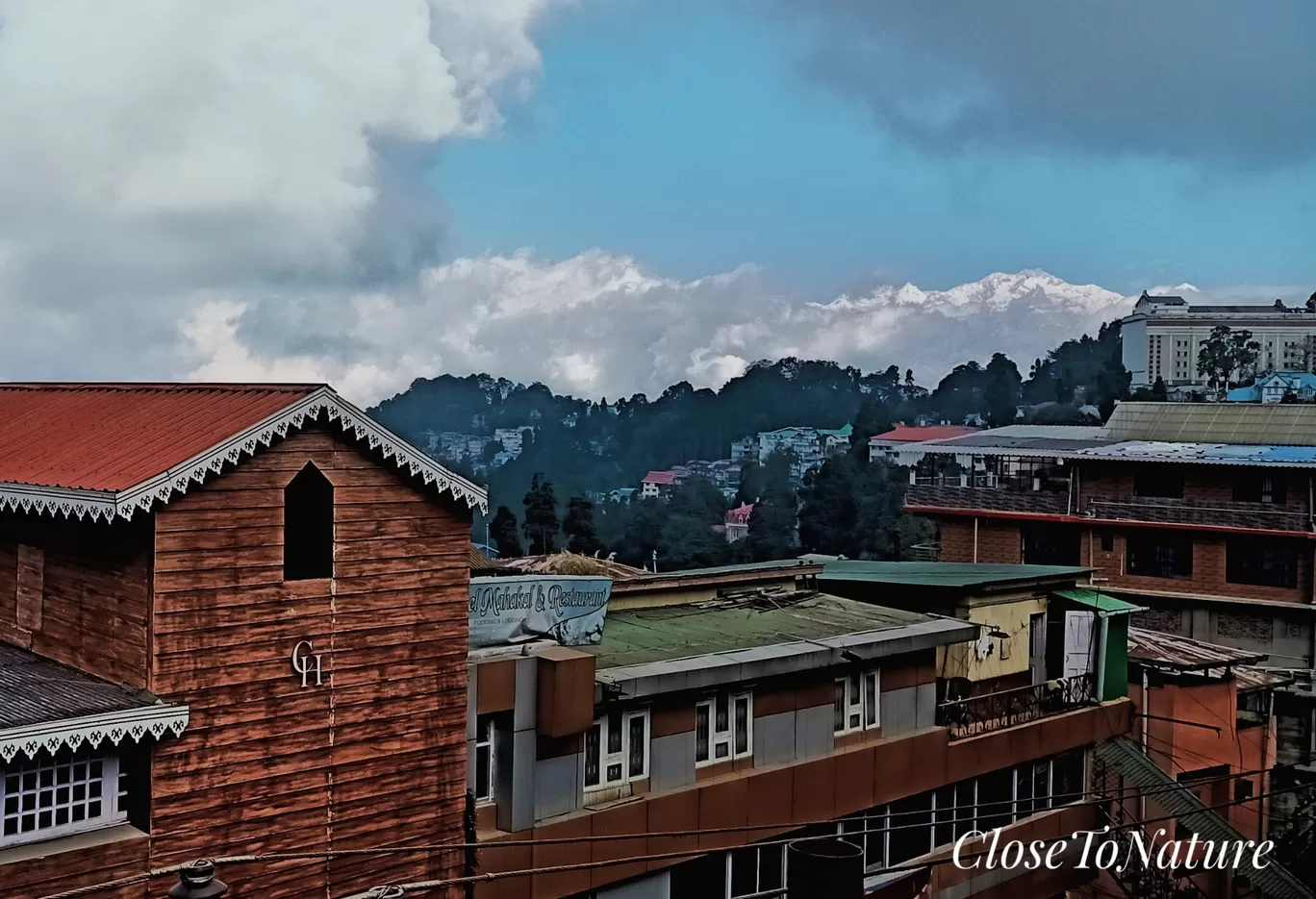 Photo of Darjeeling By Sutanu Banerjee