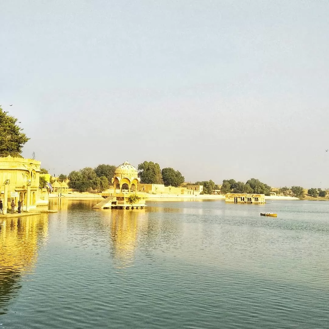 Photo of Gadisar Lake By BHOOMI SHAH