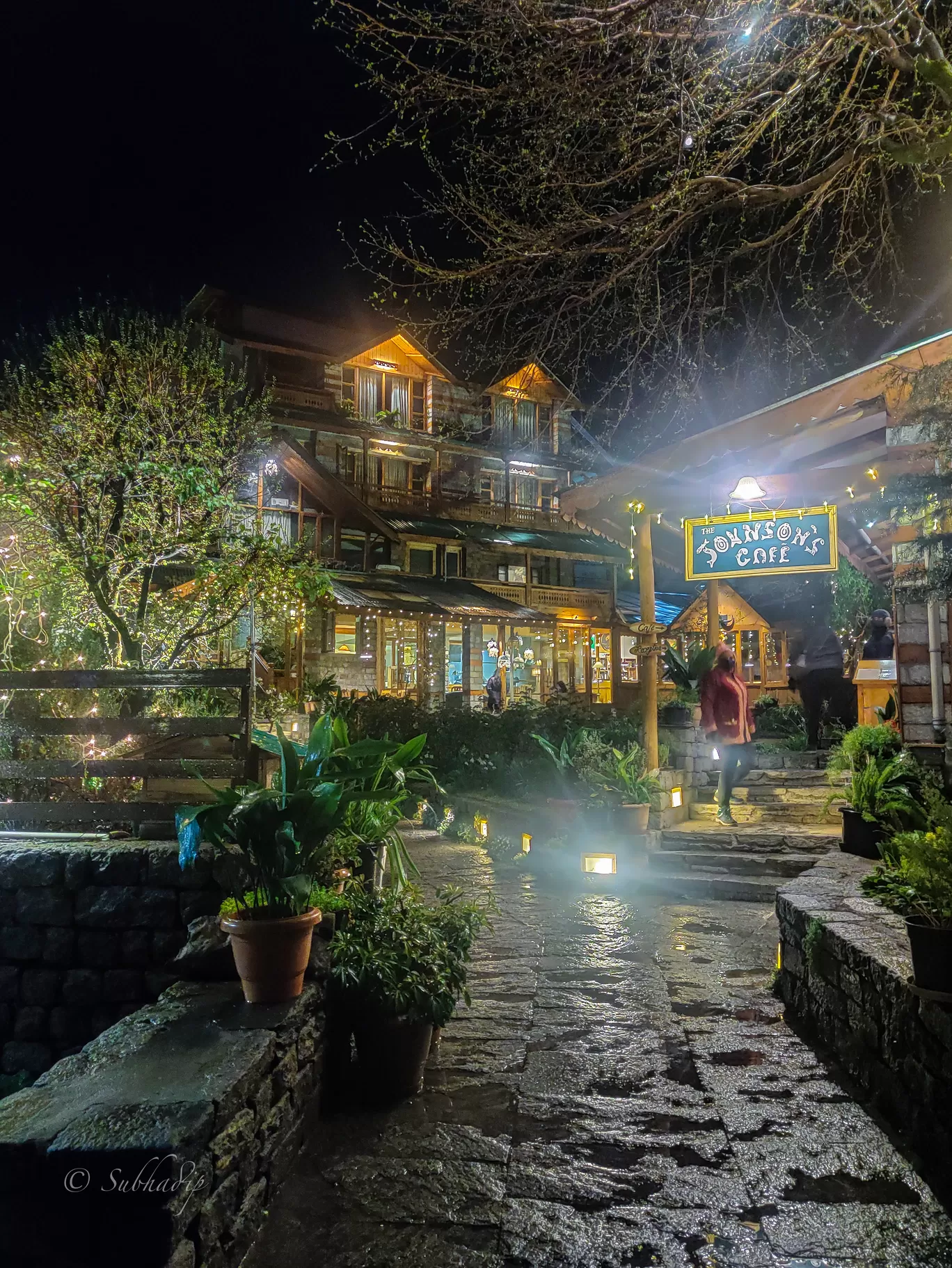Photo of The Johnson's Cafe and Hotel By Subhadip Hazra