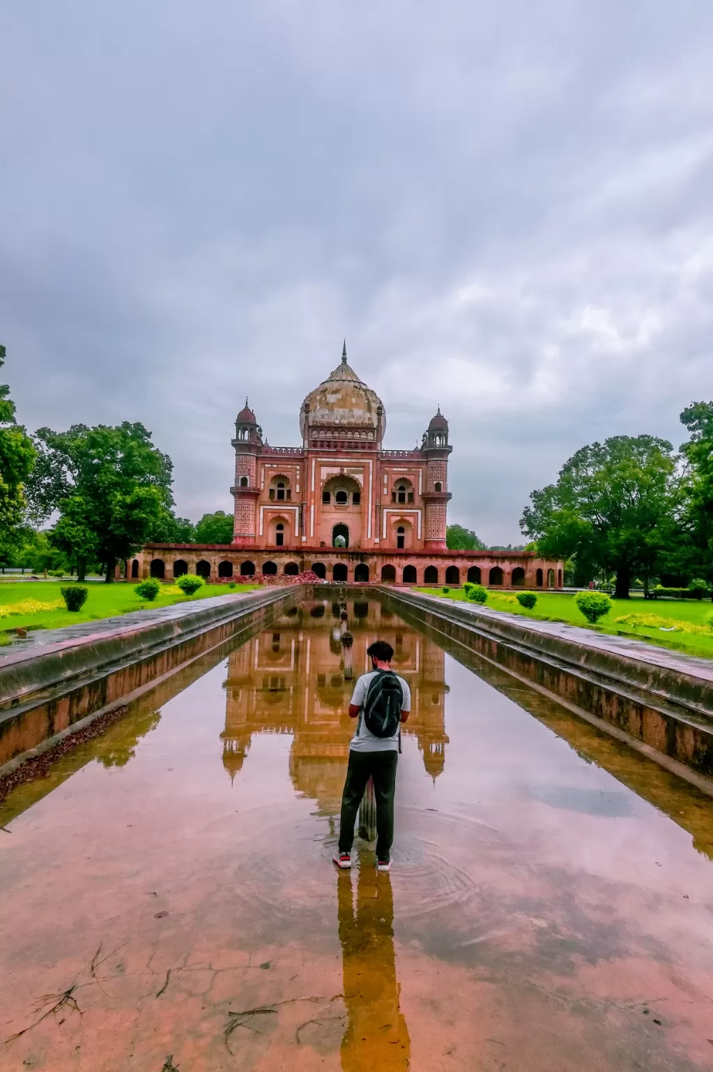 Photo of Safdarjung Tomb By Ajit Rathore