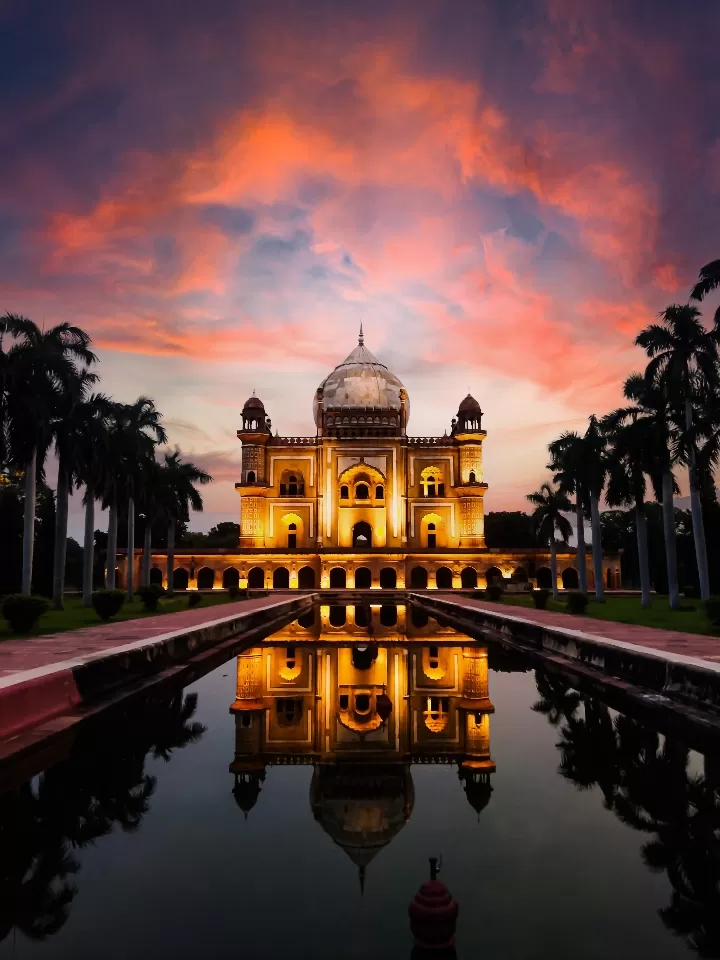 Photo of Safdarjung Tomb By Ajit Rathore