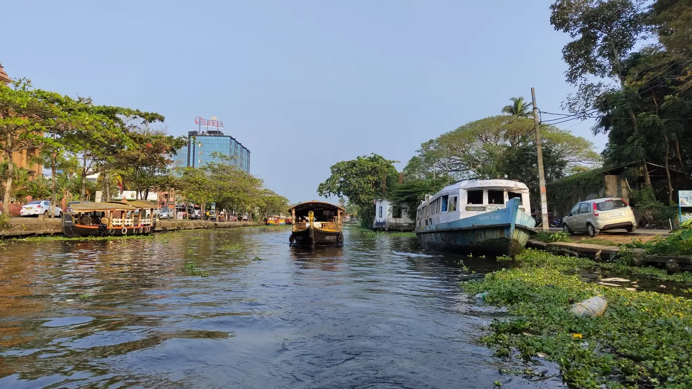 Photo of Alleppey By Tsewang Nurboo