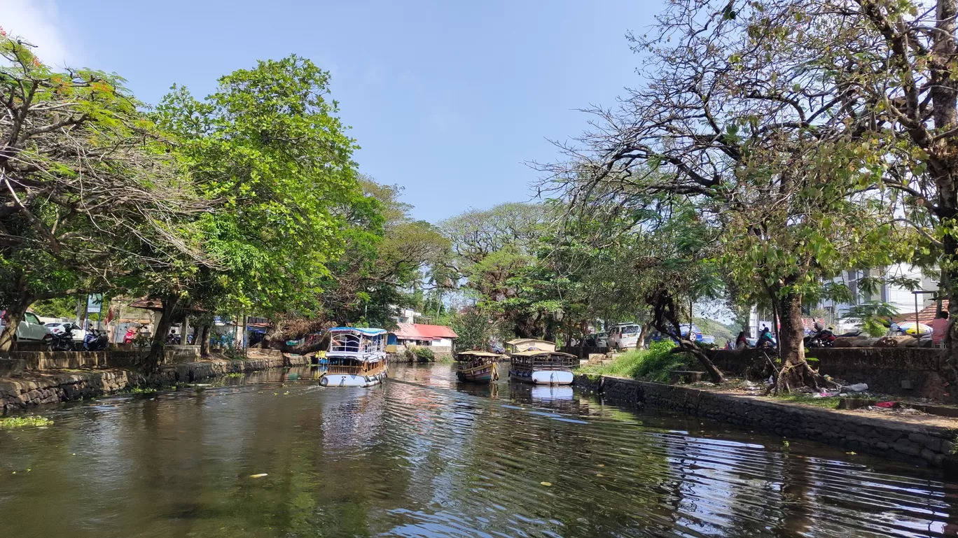 Photo of Alleppey By Tsewang Nurboo