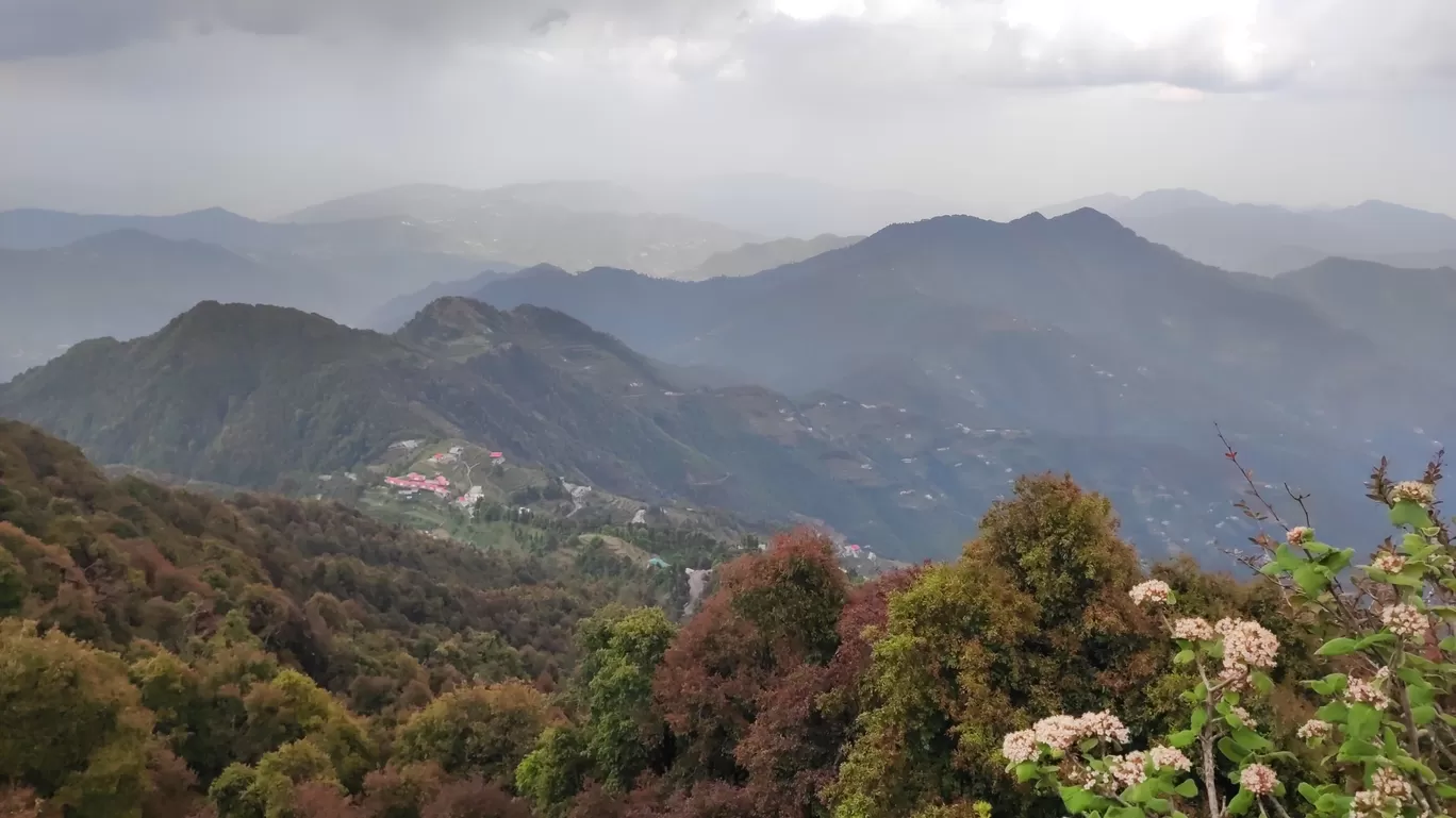 Photo of Surkanda Devi Temple By Travel sutra Suman's way