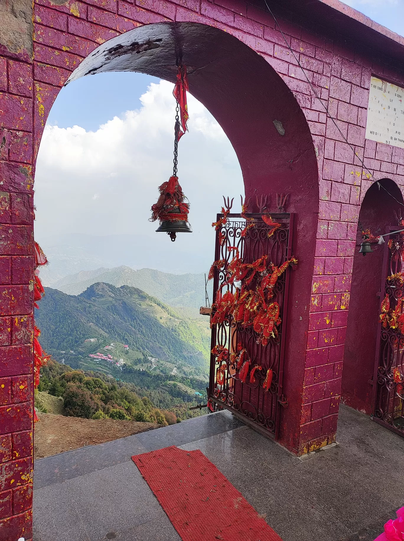 Photo of Surkanda Devi Temple By Travel sutra Suman's way