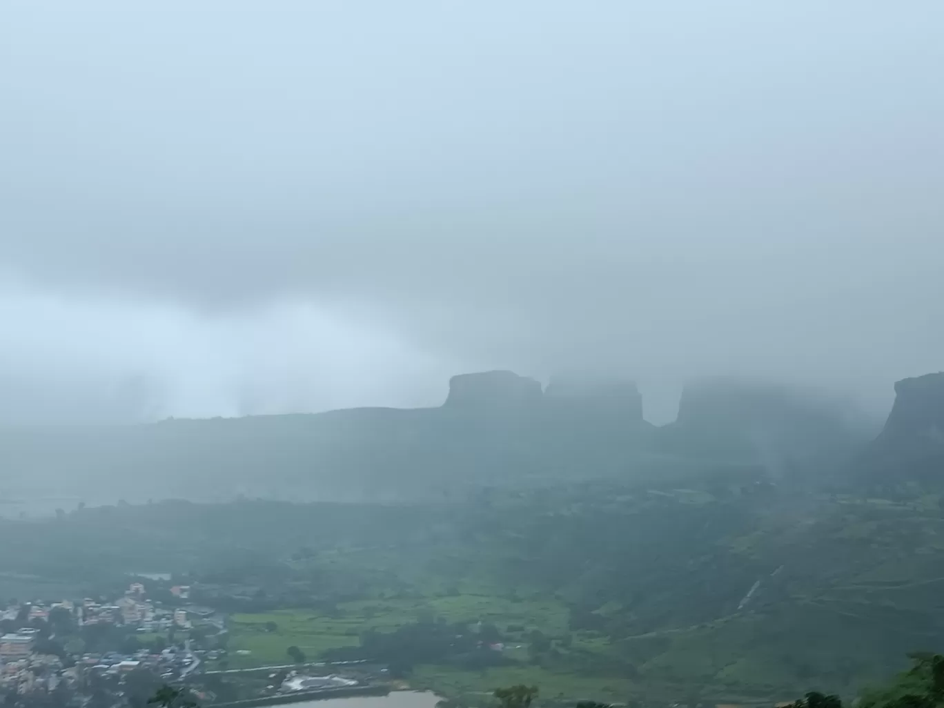 Photo of Trimbakeshwar By Vihang Suryavanshi