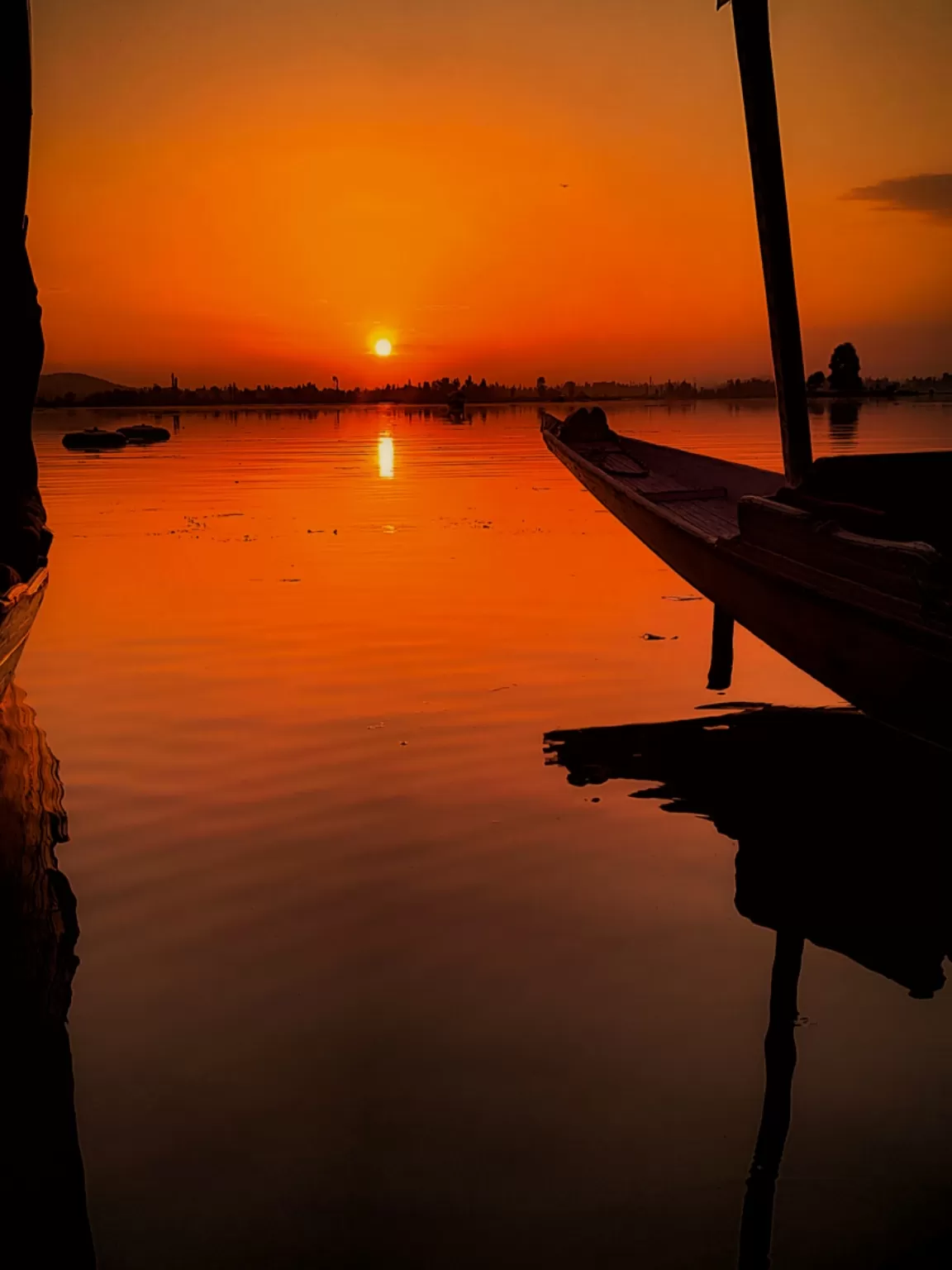 Photo of Dal Lake By Suhail Sidiq