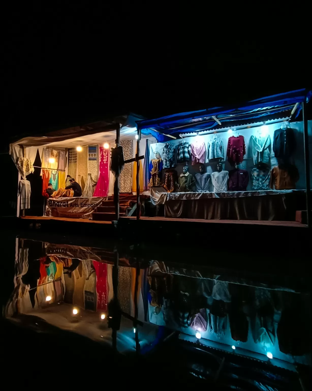 Photo of Dal Lake By Suhail Sidiq