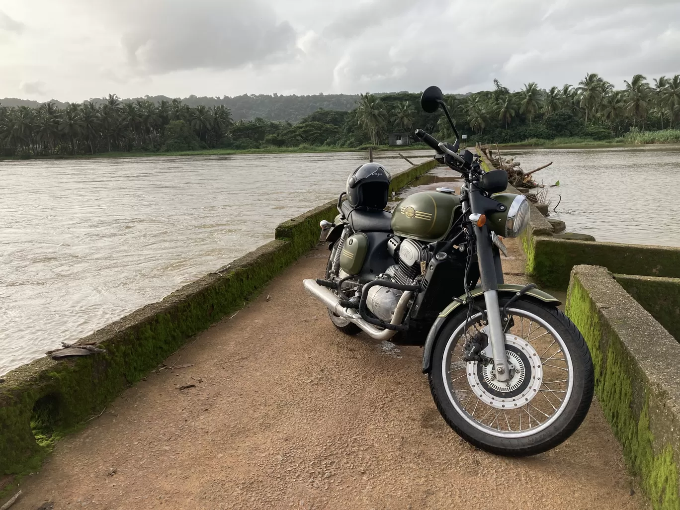 Photo of Pilikula Road By Sandesh Nayak