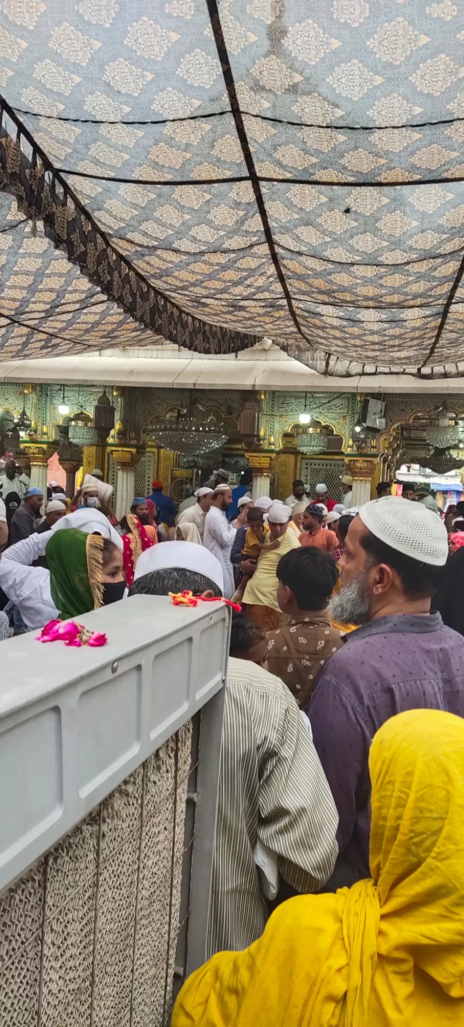 Photo of Hazrat Nizamuddin Aulia Dargah By Benjamin Kochhar