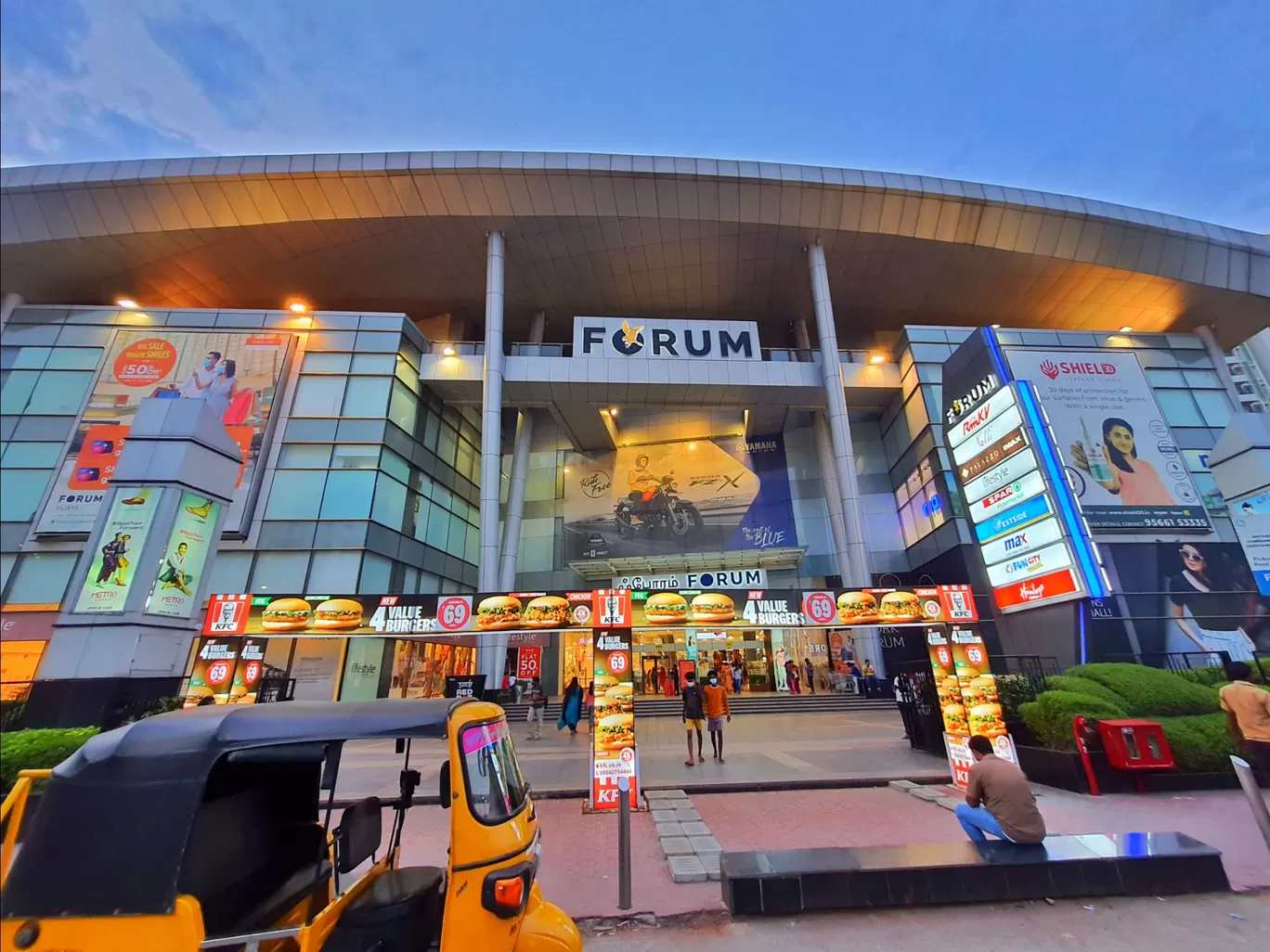Photo of Forum Vijaya Mall By Tanmay Mandal