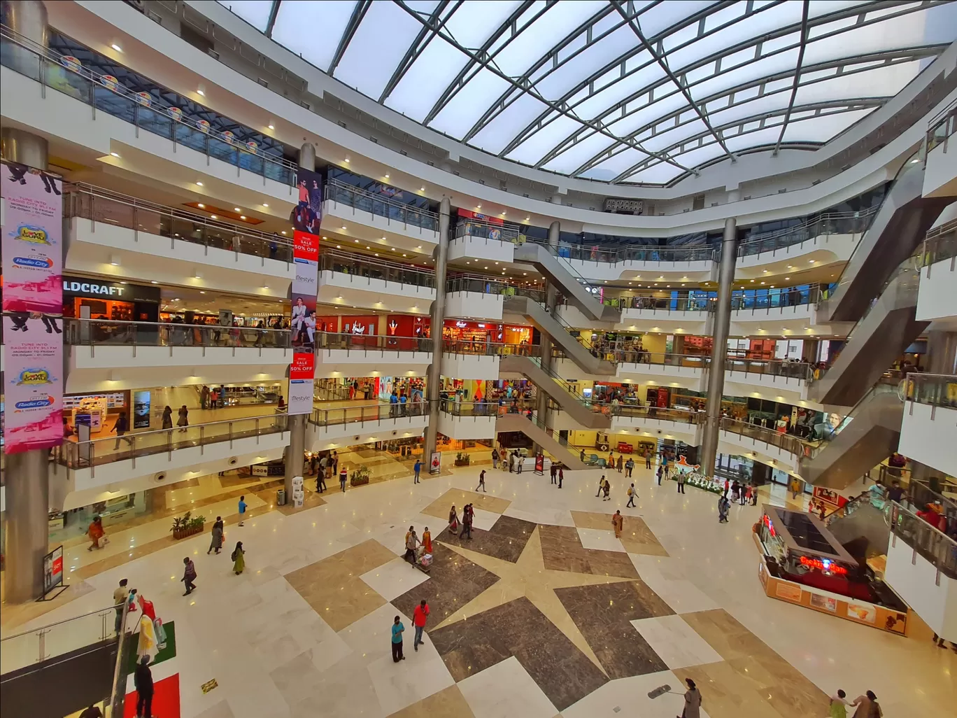 Photo of Forum Vijaya Mall By Tanmay Mandal