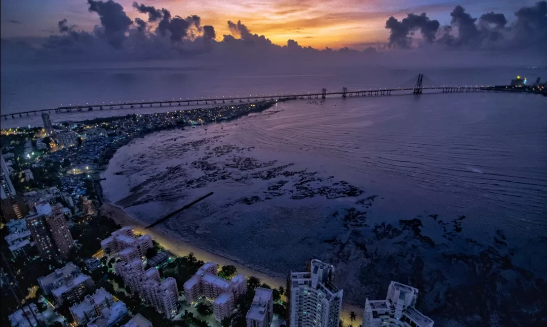 Photo of Mumbai By Satyaki Acharya