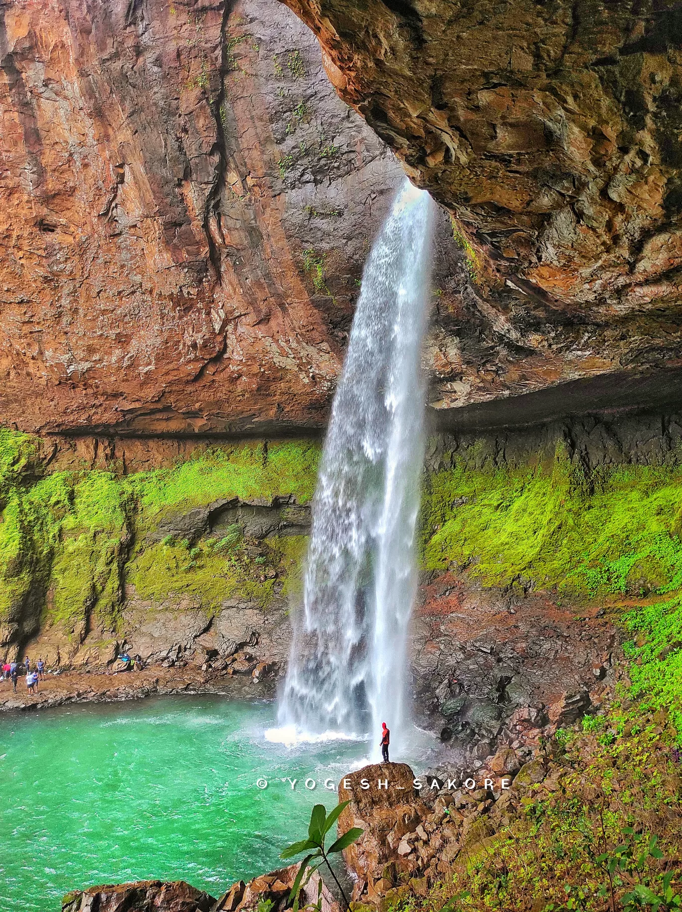 Photo of Devkund Waterfall By Yogesh sakore