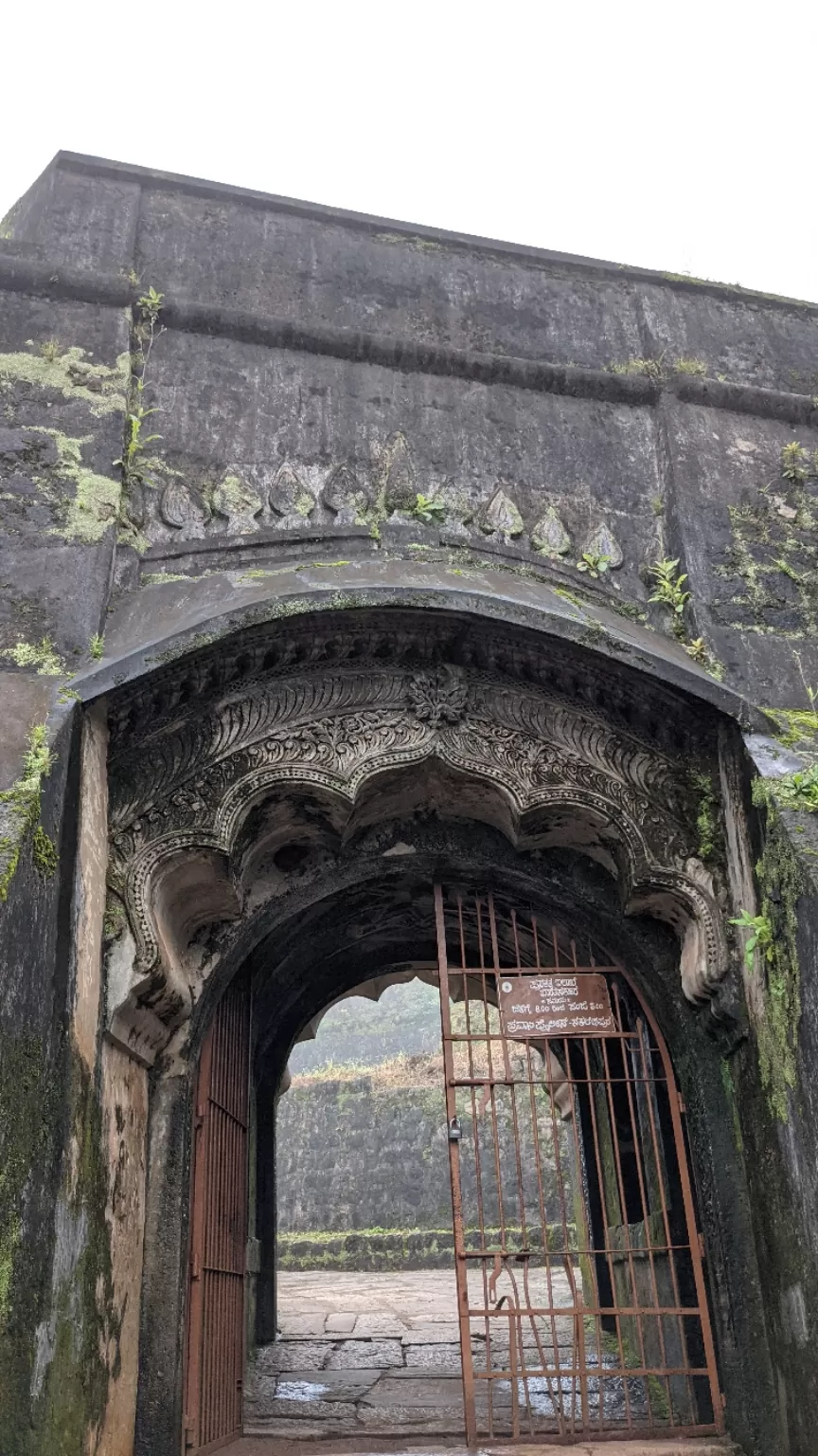 Photo of Manjarabad Fort By Mahanth Mallikarjun