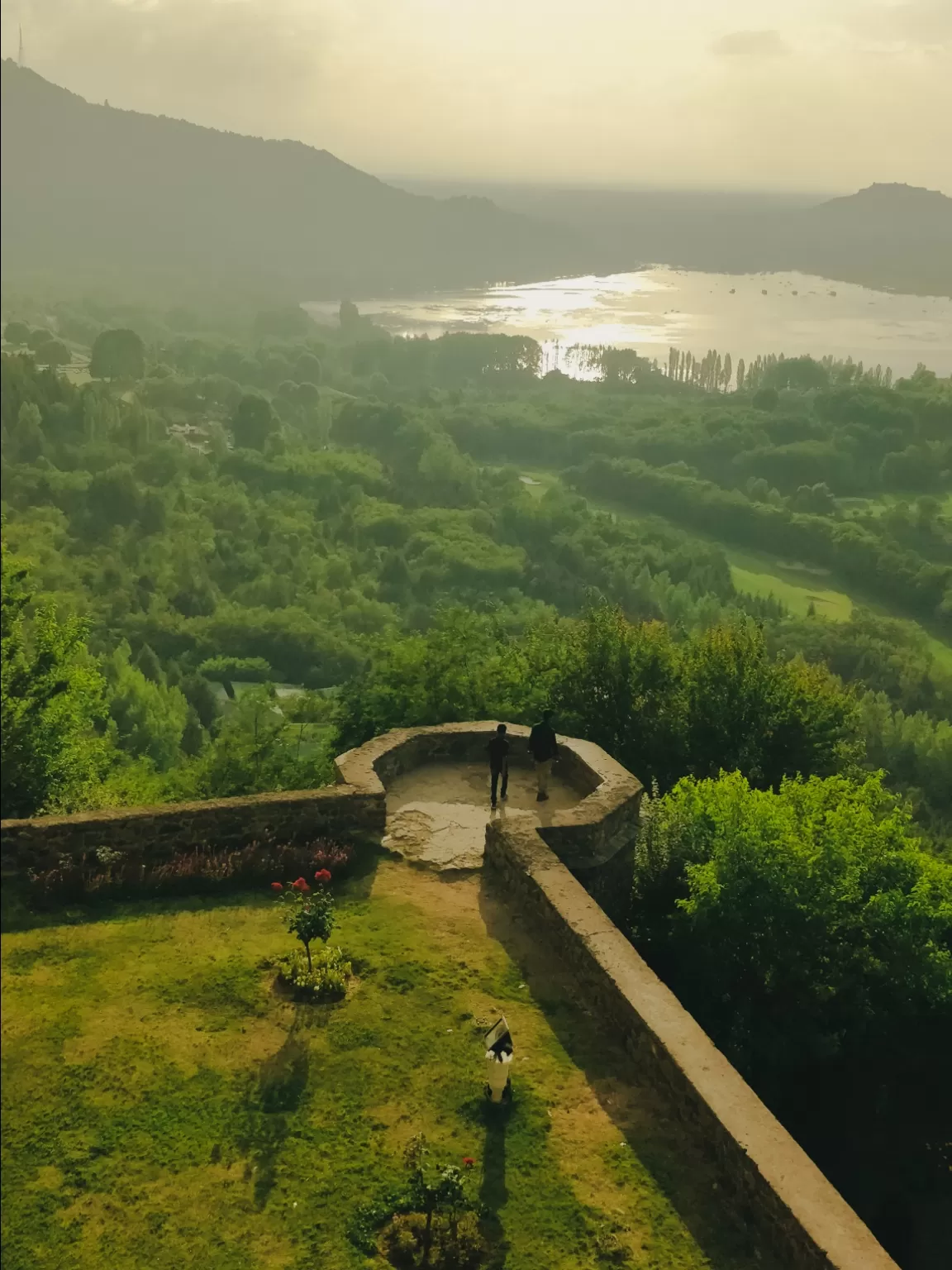 Photo of Pari Mahal By Aabid Bhat