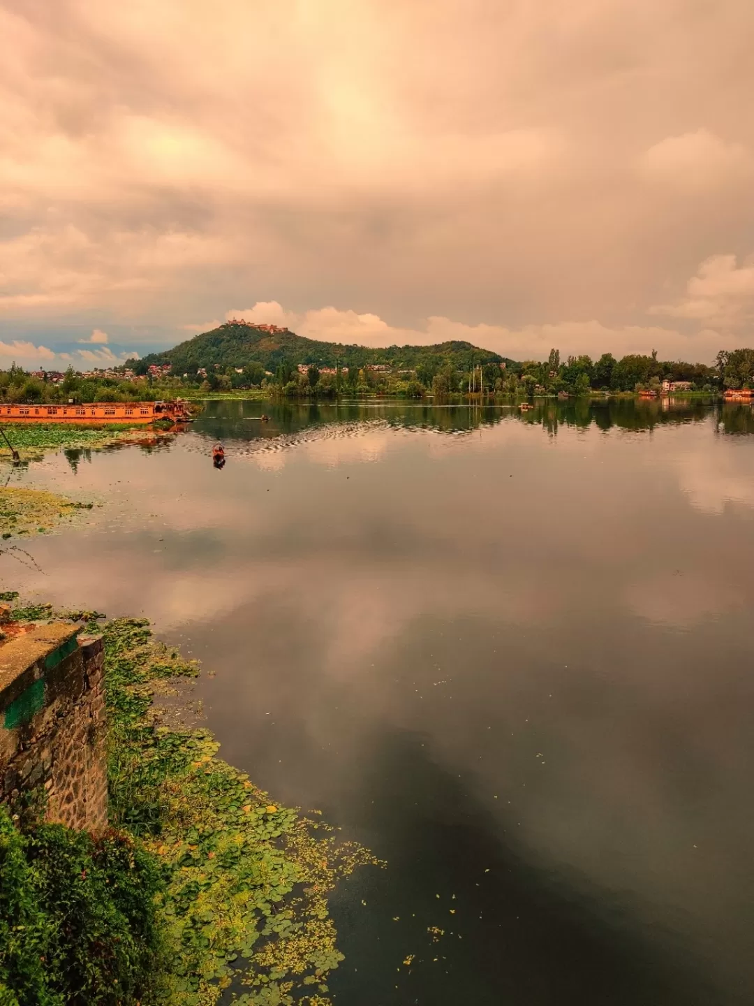 Photo of Dal Lake By RaQeeb Sofi