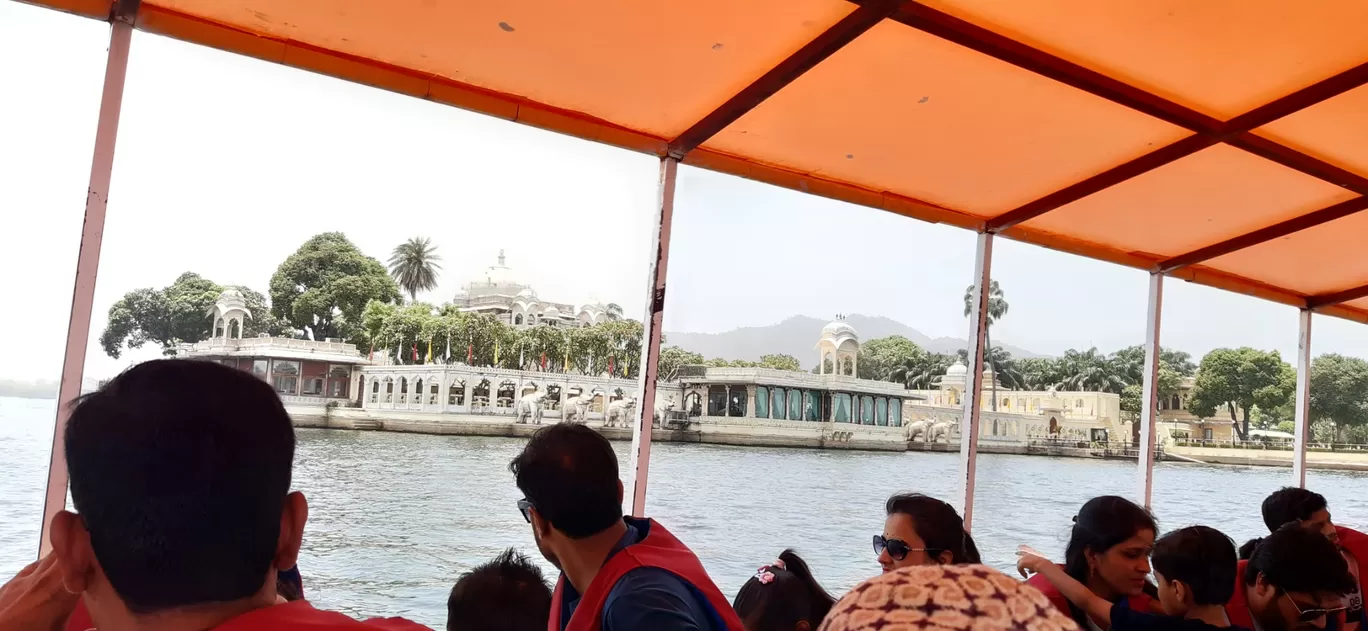 Photo of Lake Pichola By Indic Traveler