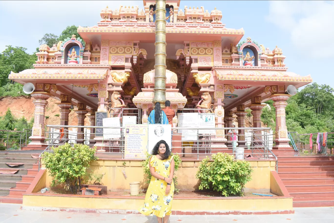 Photo of Sri Sri Sri Sarala Maisamma Temple By Sai Nandini Nerella