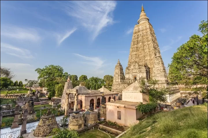 Photo of Bodhgaya By 𝔑𝔦𝔱𝔦𝔫 𝔎𝔲𝔪𝔞𝔯 𝔓𝔯𝔞𝔧𝔞𝔭𝔞𝔱𝔦