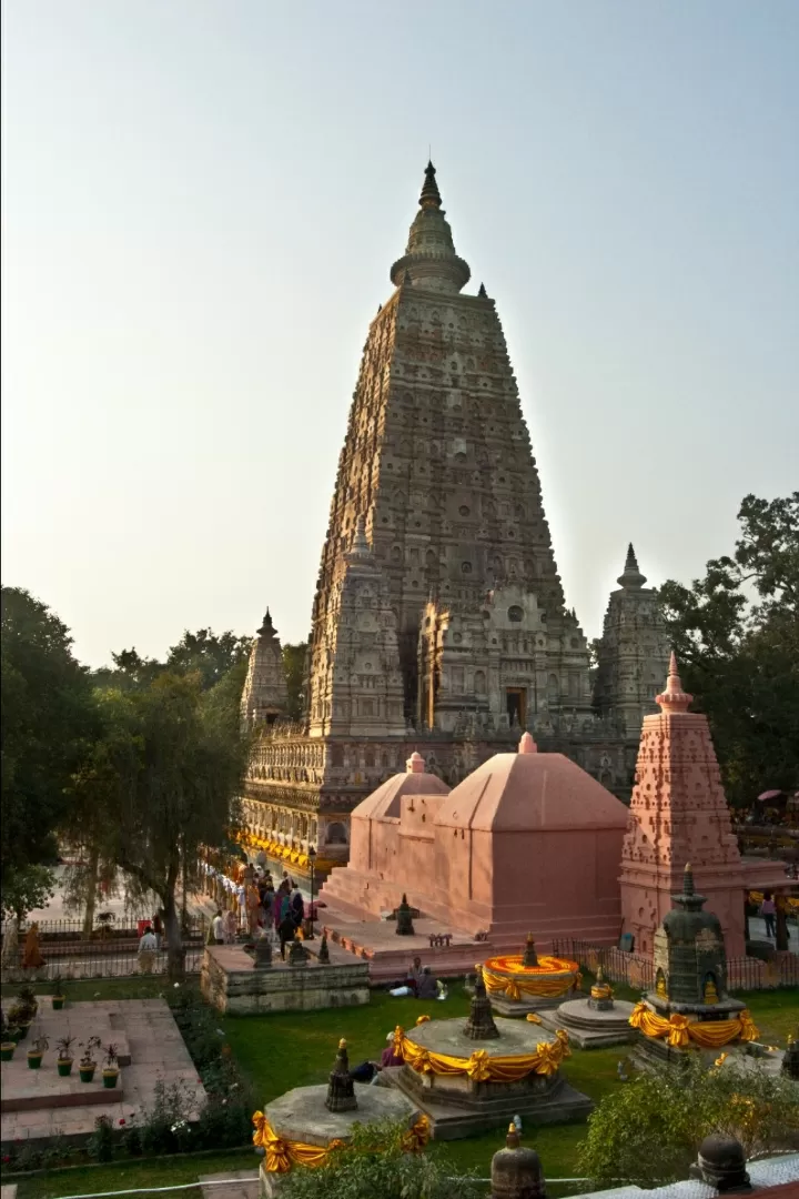 Photo of Bodhgaya By 𝔑𝔦𝔱𝔦𝔫 𝔎𝔲𝔪𝔞𝔯 𝔓𝔯𝔞𝔧𝔞𝔭𝔞𝔱𝔦