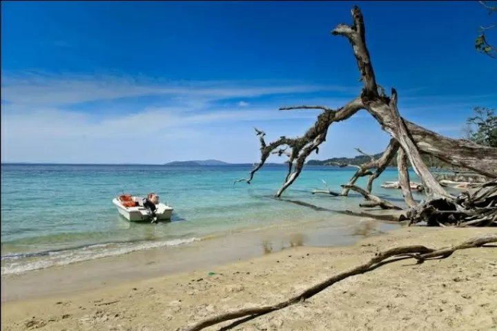 Photo of Andaman and Nicobar Islands By 𝔑𝔦𝔱𝔦𝔫 𝔎𝔲𝔪𝔞𝔯 𝔓𝔯𝔞𝔧𝔞𝔭𝔞𝔱𝔦