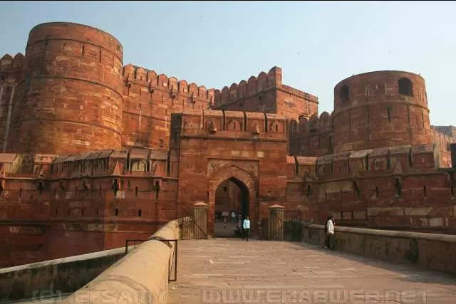 Photo of Agra Fort By 𝔑𝔦𝔱𝔦𝔫 𝔎𝔲𝔪𝔞𝔯 𝔓𝔯𝔞𝔧𝔞𝔭𝔞𝔱𝔦