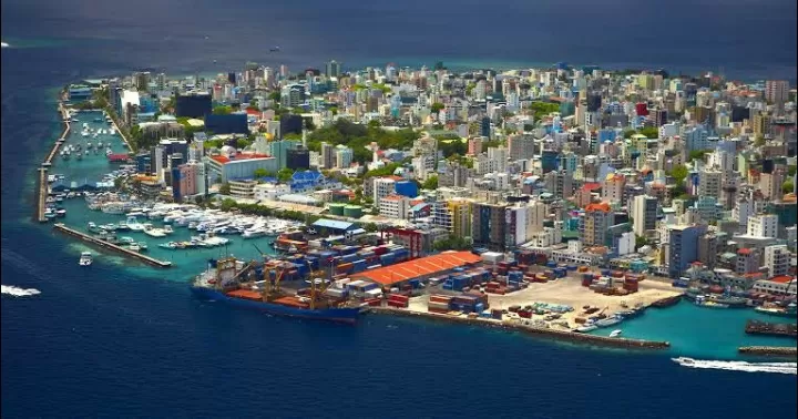 Photo of Malé By 𝔑𝔦𝔱𝔦𝔫 𝔎𝔲𝔪𝔞𝔯 𝔓𝔯𝔞𝔧𝔞𝔭𝔞𝔱𝔦