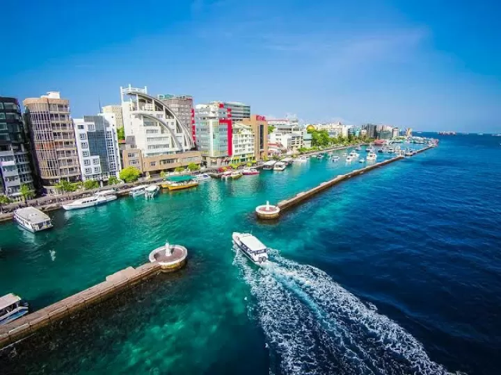 Photo of Malé By 𝔑𝔦𝔱𝔦𝔫 𝔎𝔲𝔪𝔞𝔯 𝔓𝔯𝔞𝔧𝔞𝔭𝔞𝔱𝔦