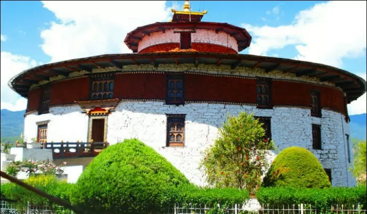 Photo of National Museum of Bhutan By 𝔑𝔦𝔱𝔦𝔫 𝔎𝔲𝔪𝔞𝔯 𝔓𝔯𝔞𝔧𝔞𝔭𝔞𝔱𝔦