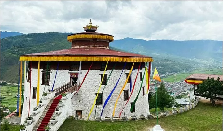 Photo of National Museum of Bhutan By 𝔑𝔦𝔱𝔦𝔫 𝔎𝔲𝔪𝔞𝔯 𝔓𝔯𝔞𝔧𝔞𝔭𝔞𝔱𝔦