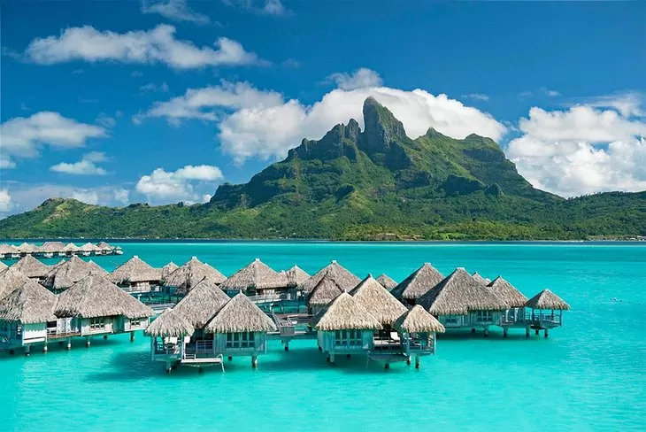 Photo of Bora-Bora By 𝔑𝔦𝔱𝔦𝔫 𝔎𝔲𝔪𝔞𝔯 𝔓𝔯𝔞𝔧𝔞𝔭𝔞𝔱𝔦