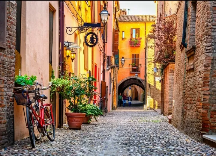 Photo of Florence By 𝔑𝔦𝔱𝔦𝔫 𝔎𝔲𝔪𝔞𝔯 𝔓𝔯𝔞𝔧𝔞𝔭𝔞𝔱𝔦
