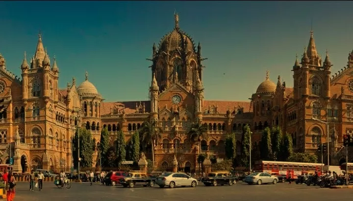 Photo of Chhatrapati Shivaji Terminus By 𝔑𝔦𝔱𝔦𝔫 𝔎𝔲𝔪𝔞𝔯 𝔓𝔯𝔞𝔧𝔞𝔭𝔞𝔱𝔦