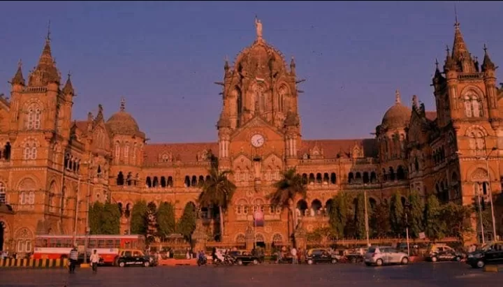 Photo of Chhatrapati Shivaji Terminus By 𝔑𝔦𝔱𝔦𝔫 𝔎𝔲𝔪𝔞𝔯 𝔓𝔯𝔞𝔧𝔞𝔭𝔞𝔱𝔦