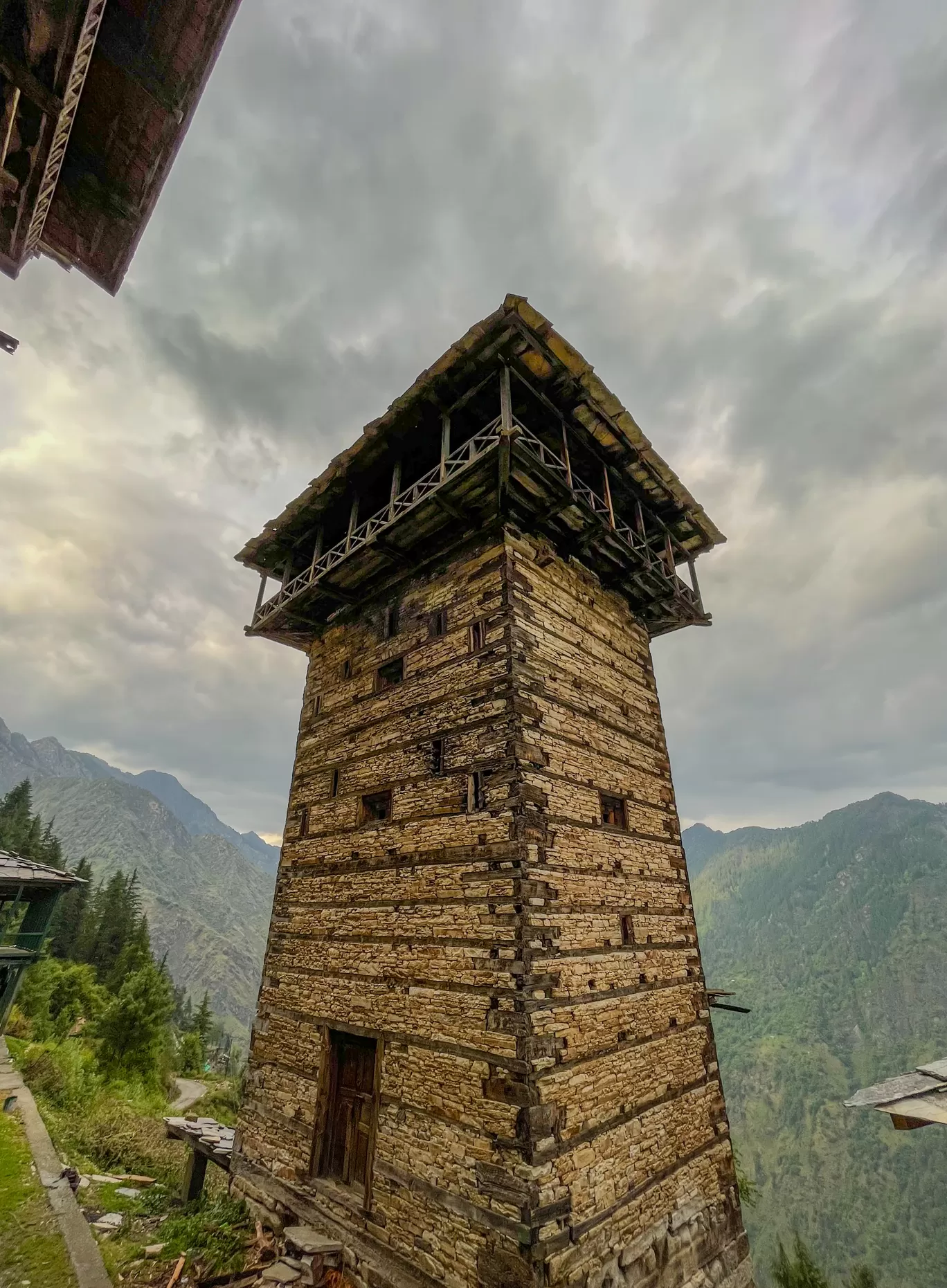 Photo of Dhaliara Khoti (Twin Towers of Raila) By Arzoo Chauhan 