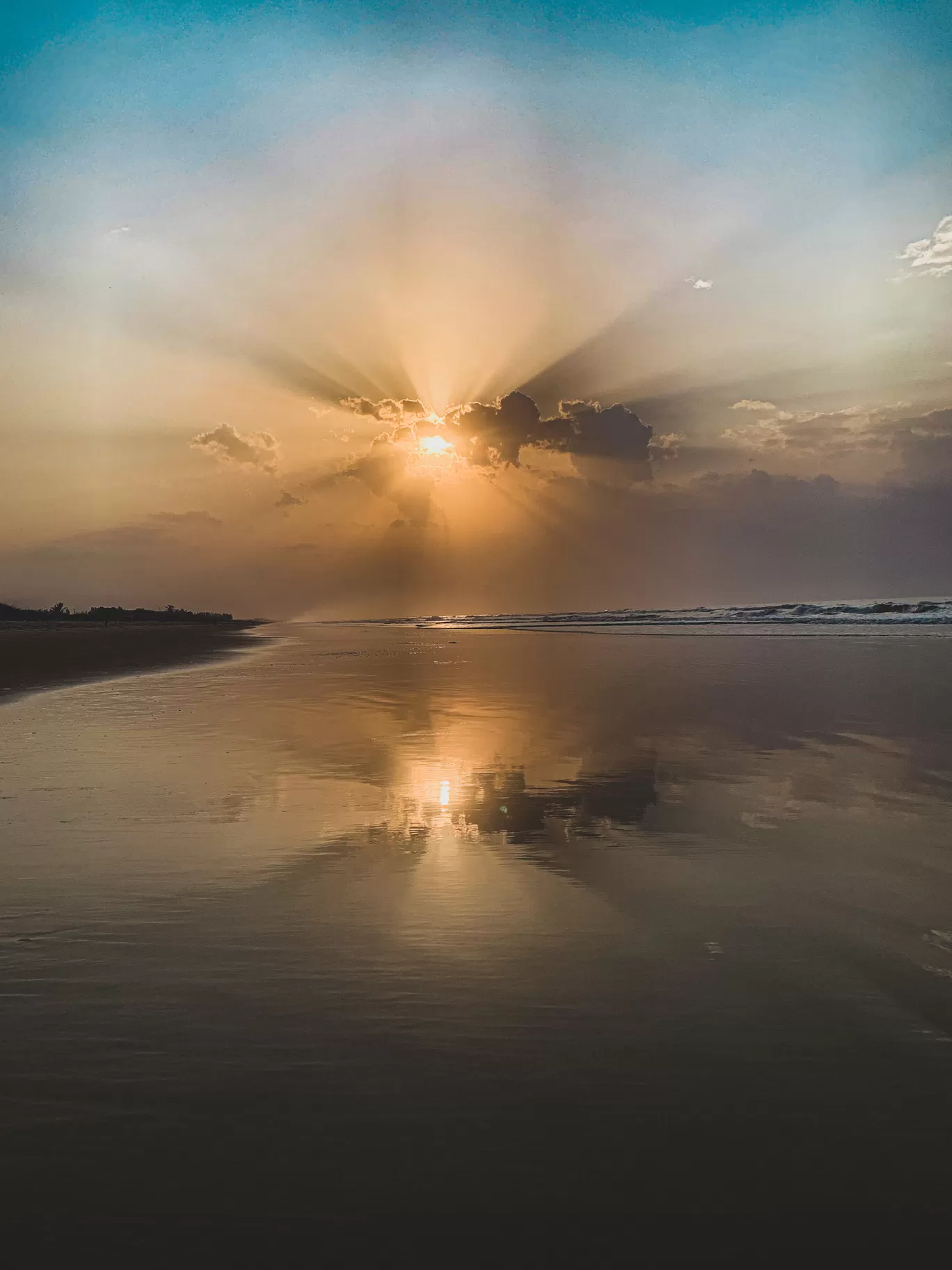 Photo of Vodarevu beach By Rohith Ganesh