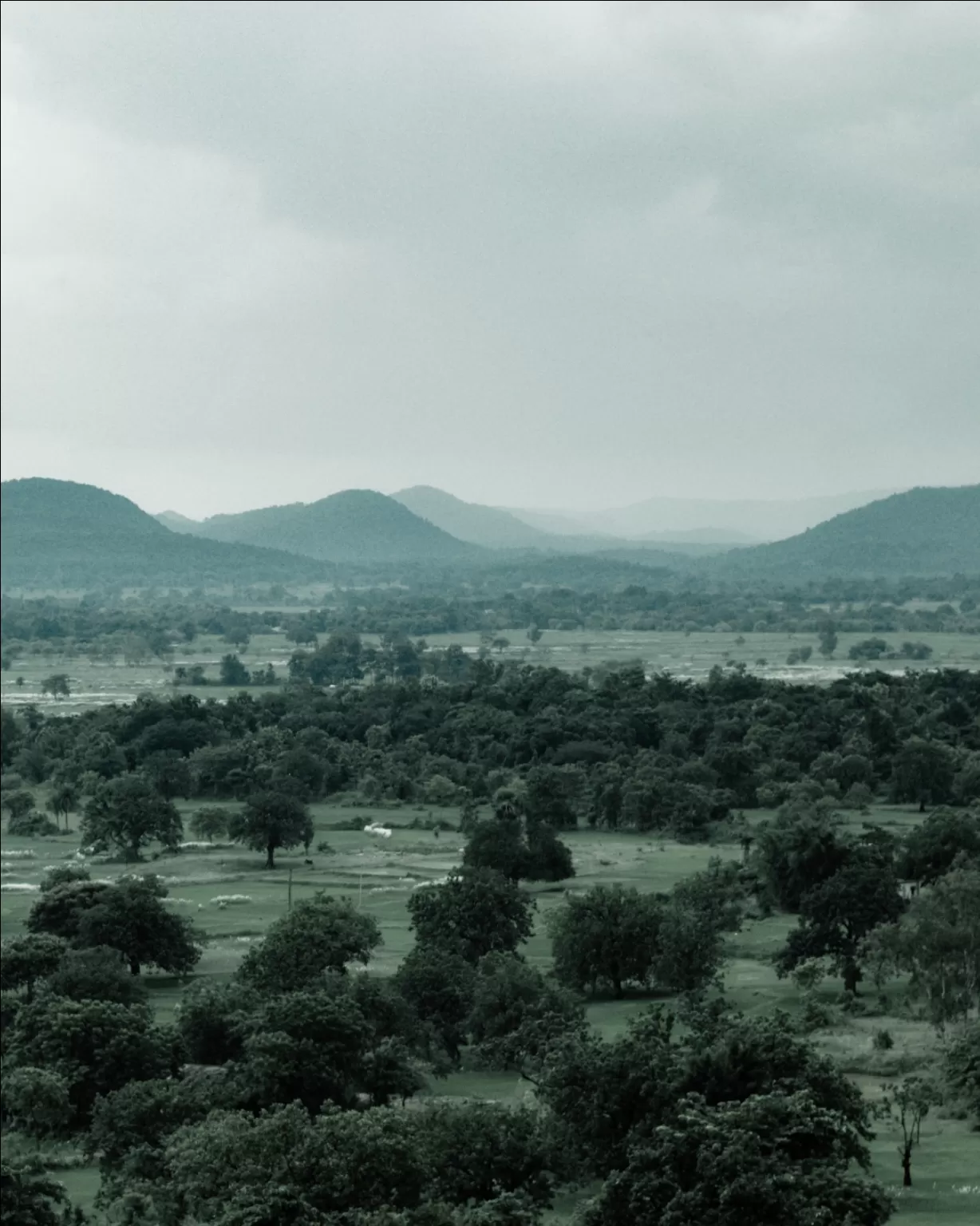 Photo of Bangriposi Hill By Kunal Barui