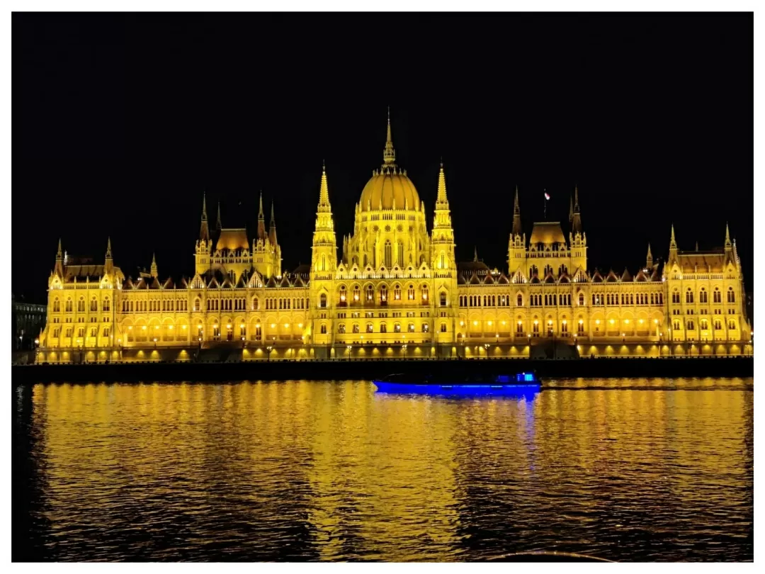 Photo of Budapest By Eby George