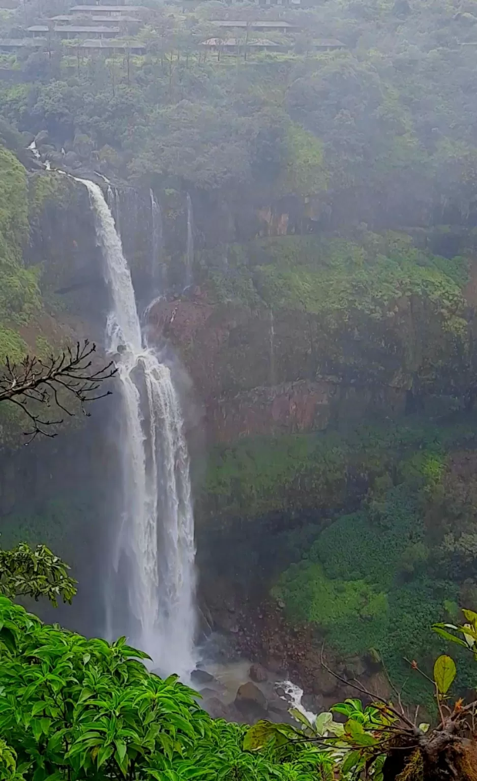 Photo of Lingmala Waterfall Point By Priyanka Burman 