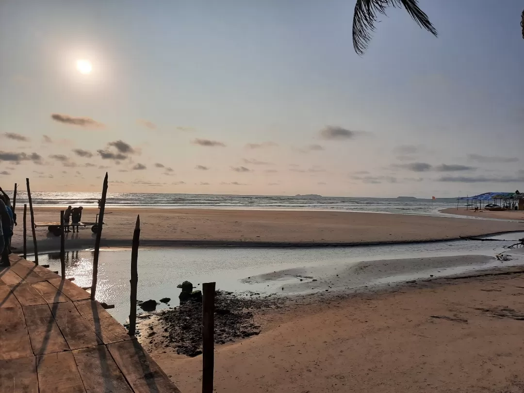 Photo of Majorda Beach By Priyanka Burman 