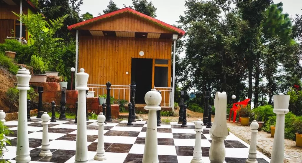 Photo of Kanatal Crown By Ayush