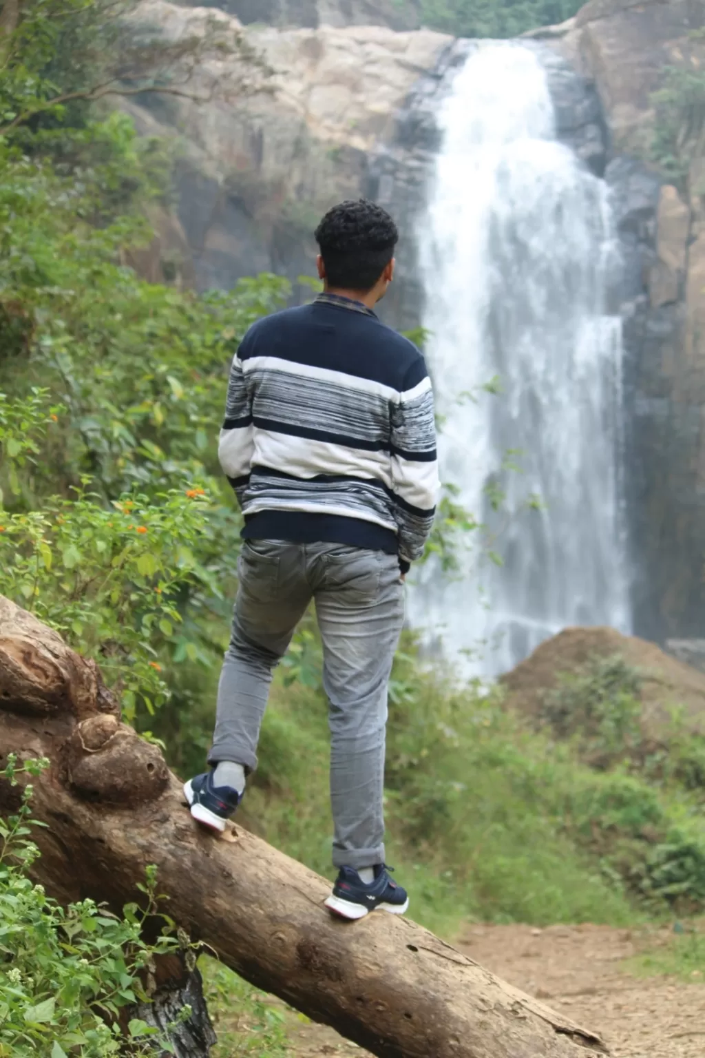 Photo of Mankadadian Waterfall By Debasish Panda