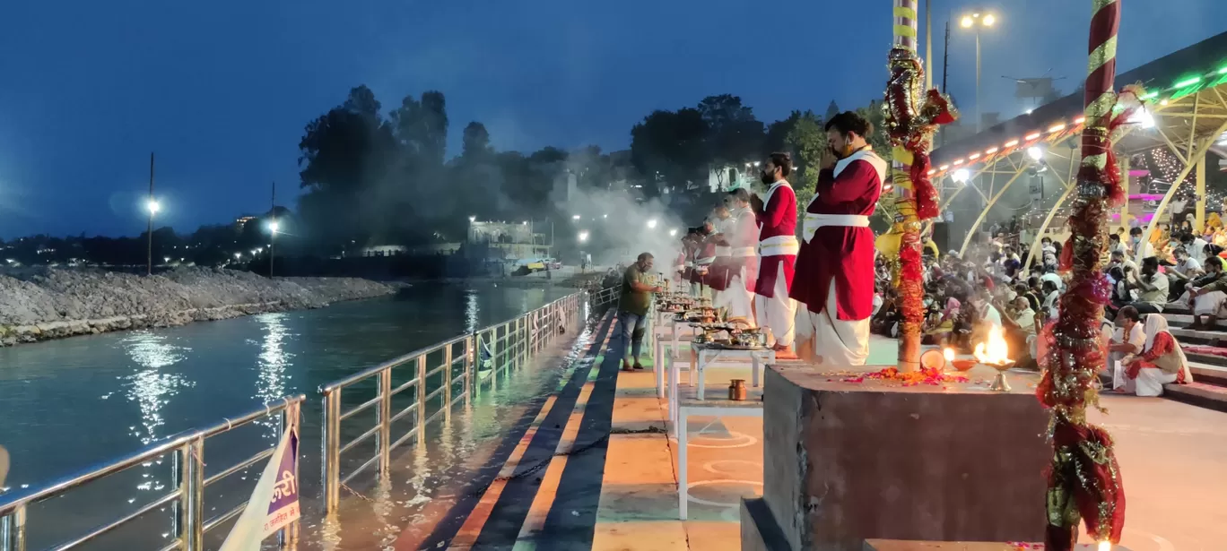 Photo of Rishikesh By Debasish Panda