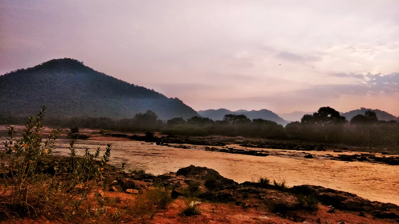 Photo of Hogenakkal By Surendran Madathil