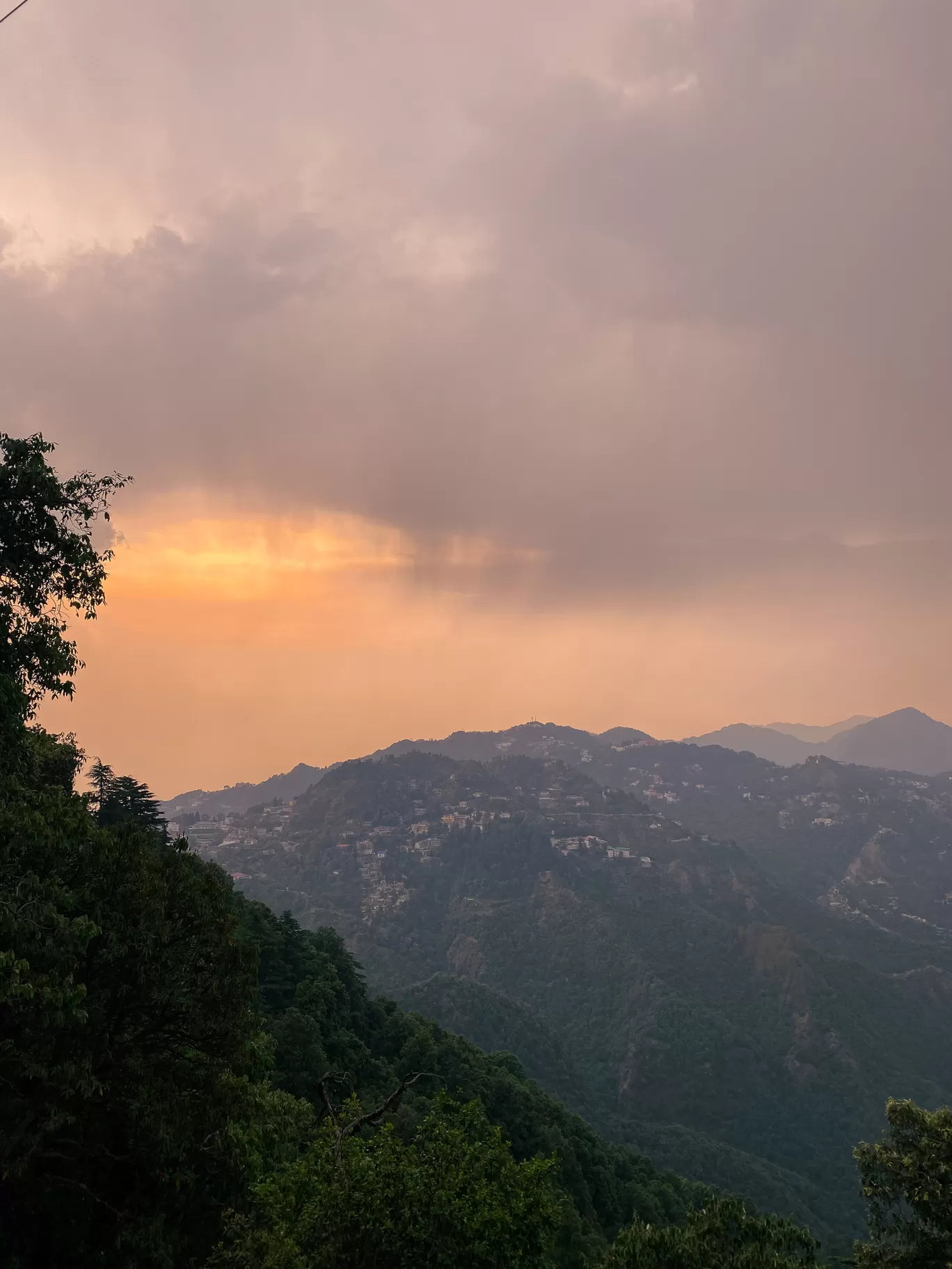 Photo of Mussoorie By Tanisha Bhandari