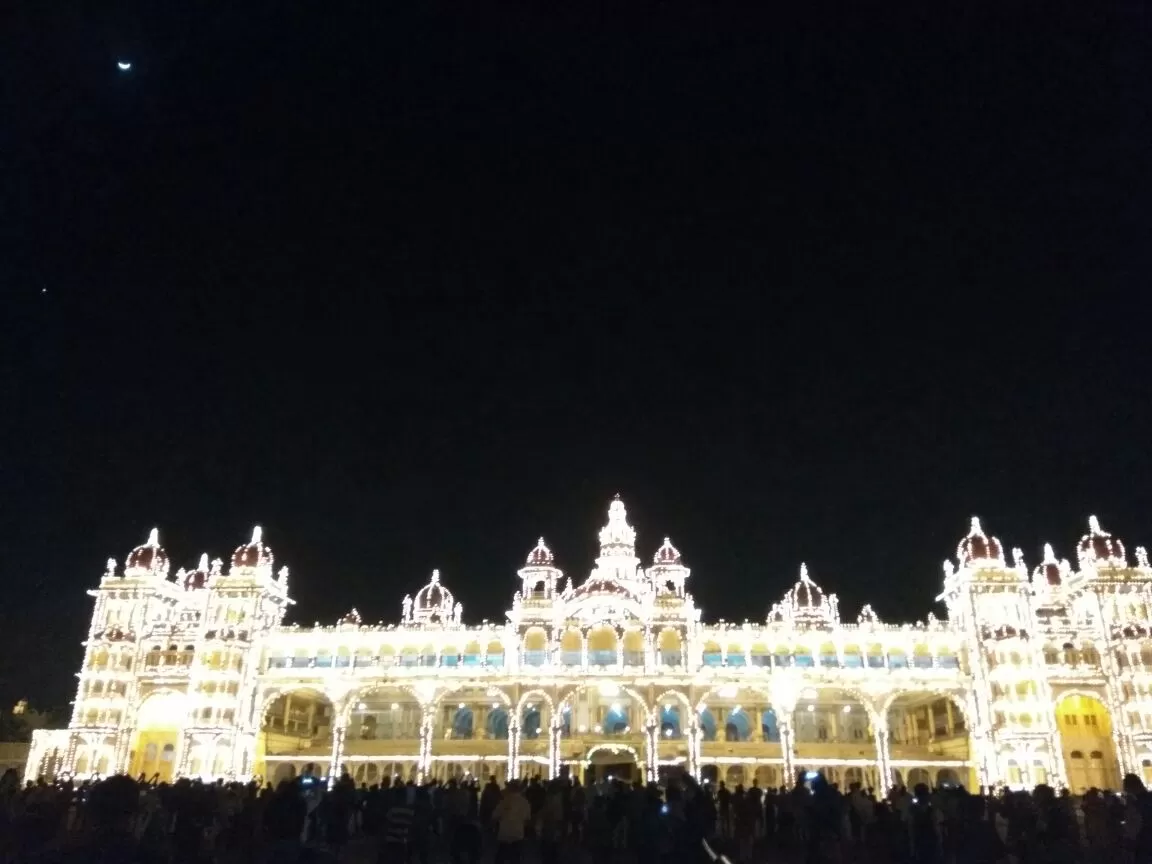 Photo of Mysore Palace By santhosh chandra