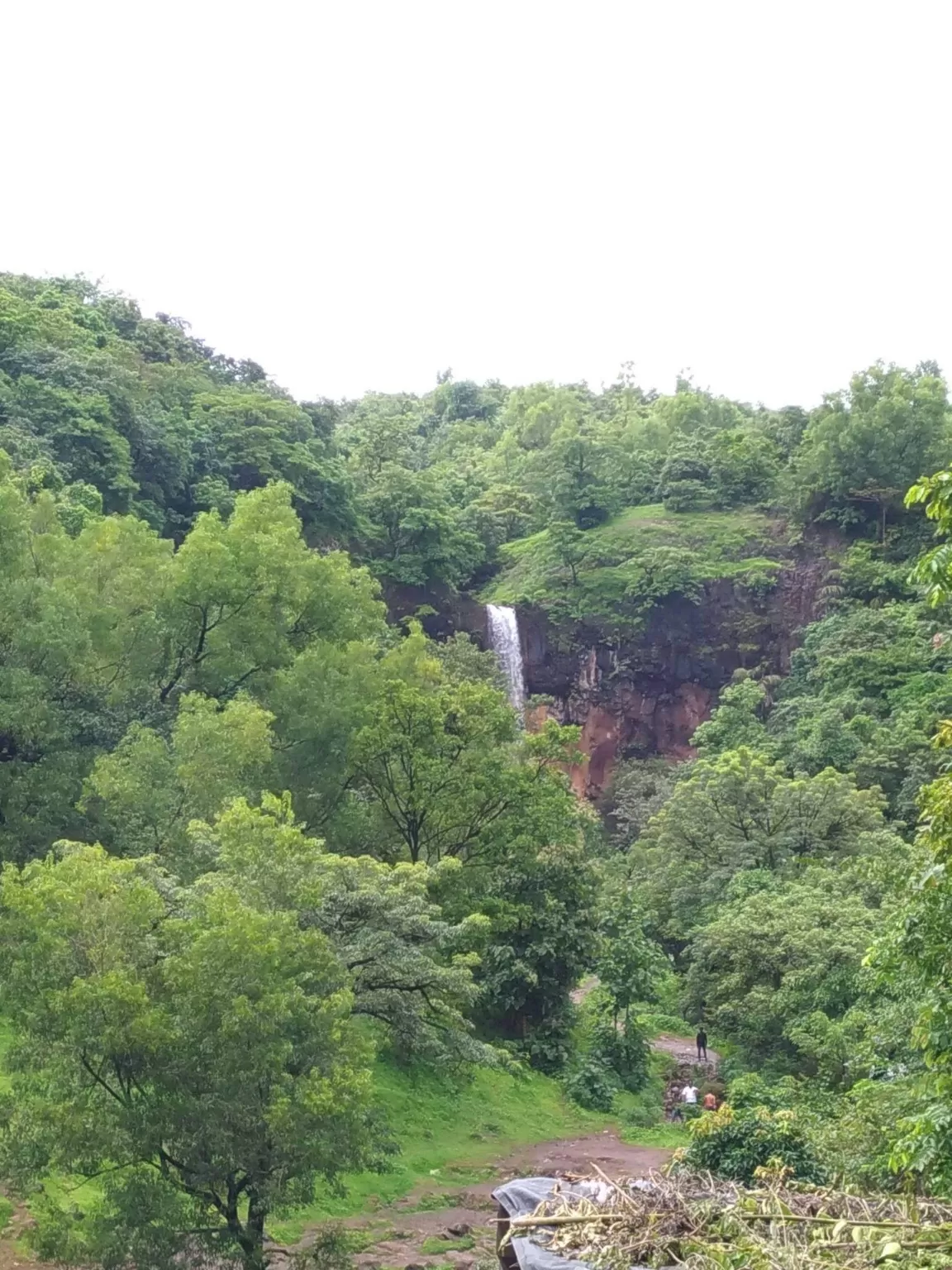 Photo of Rautwadi Waterfall By Milind Prajapati