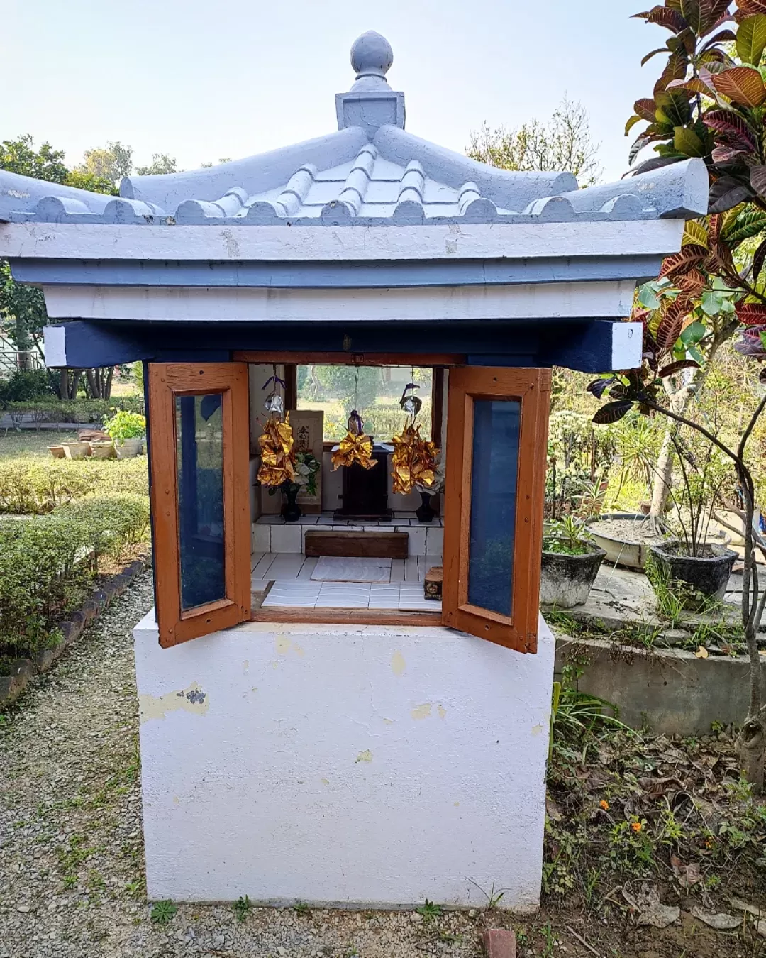 Photo of Japanese Temple By Vinit Yashwant Singh